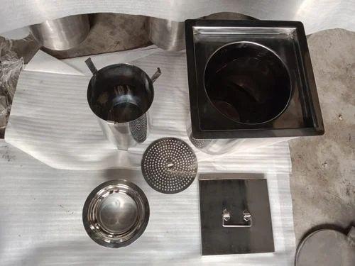 SS GMP Drain Trap 400x400x545mm in Vasai - Construction & Real Estate