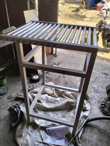 Stainless Steel Gravity Roller Conveyor for Industrial Material Handling